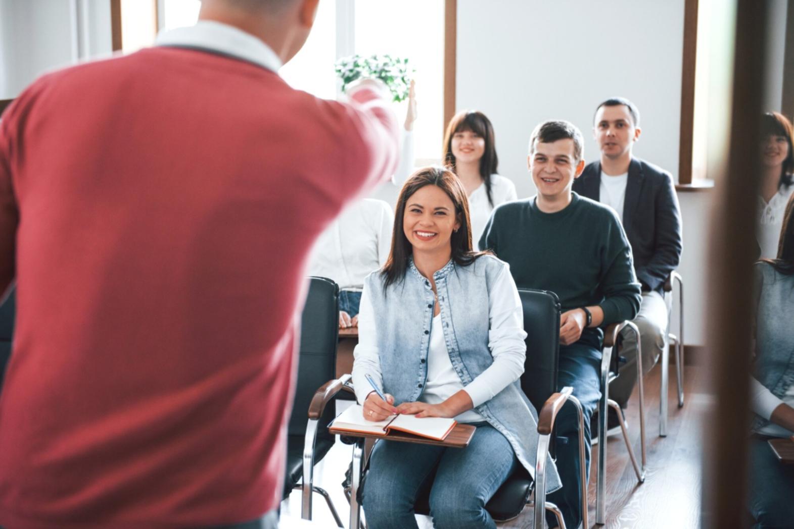 Sessione collaborativa di apprendimento tra partecipanti